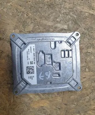 Peugeot 308 LED ballast control module 130732940300