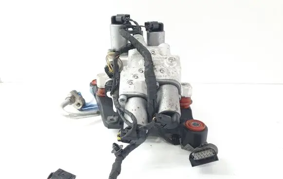 BMW 6 F12 F13 Active stabilizer control/valve assembly 6775258