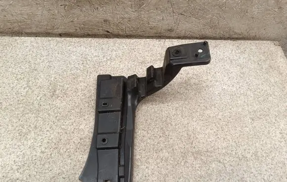 Fiat 500L Rear bumper mounting bracket 51977167