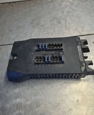 Mercedes-Benz Sprinter W901 W902 W903 W904 Fuse box set 0005400650