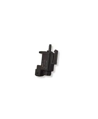 Volvo XC70 Turbo solenoid valve 72224010 06T170 30611668