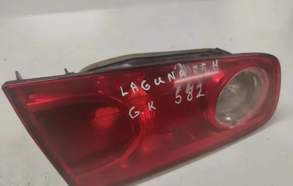 Renault Laguna II Tailgate rear/tail lights B74H2REN