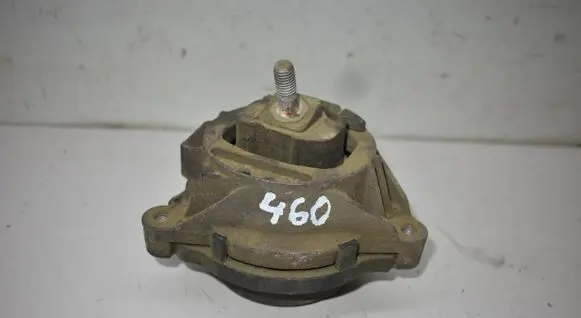 BMW 3 F30 F35 F31 Engine mount bracket 6787657