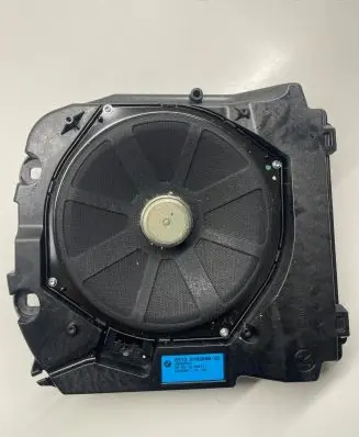 BMW 6 F06 Gran coupe Subwoofer speaker 9169686 48000302 050412H0011