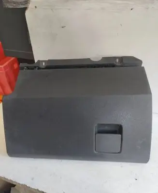 Opel Zafira B Glove box 13150268
