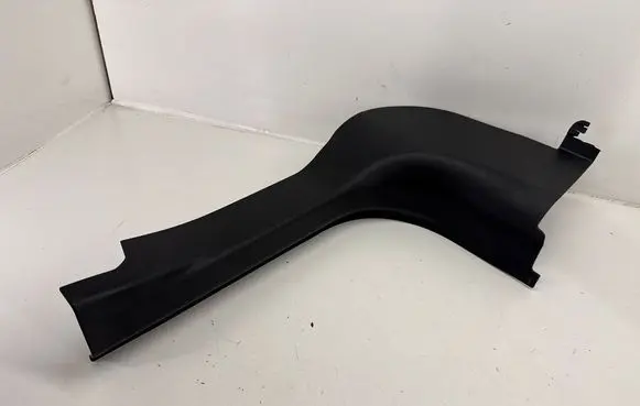 Buick Encore GX I Front sill trim cover 42712541