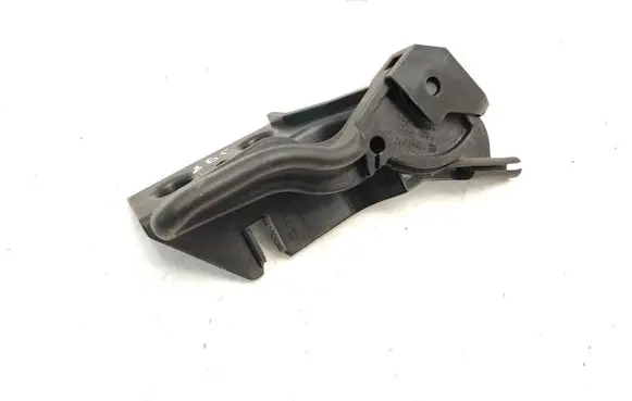 Engine bonnet (hood) release handle