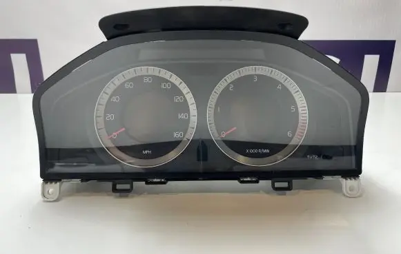 Volvo XC60 Speedometer (instrument cluster) 31270907AA 31270907