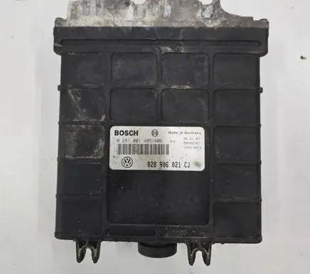 Volkswagen Polo III 6N 6N2 6NF Engine control unit/module 028906021CJ 28SA2747 0281001405