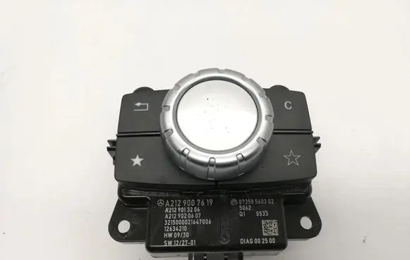 Mercedes-Benz E W212 Head unit multimedia control A2129007619