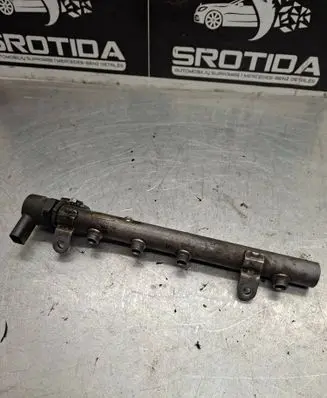 Mercedes-Benz E W211 Fuel main line pipe A6420700495 0527800360
