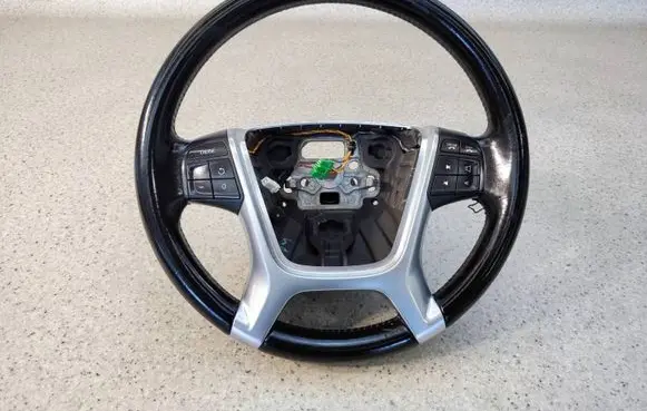 Volvo V70 Steering wheel 31271093AOP321 31271093
