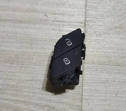 Mercedes-Benz A W177 Central locking switch button 12589339 18T303 A2479052201