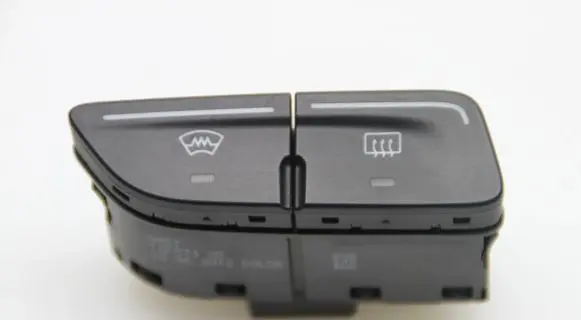 Ford Focus Windscreen/window heater switch AM5T18K574