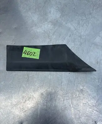 Mercedes-Benz Vito Viano W639 Rear arch trim A6396902662
