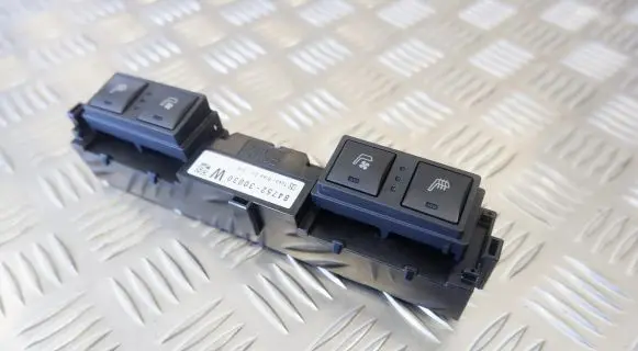 Lexus GS 250 350 300H 450H Seat heating switch 8475230030