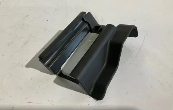 Mercedes-Benz E W211 Front passenger seat rail trim 2119192620 77020006