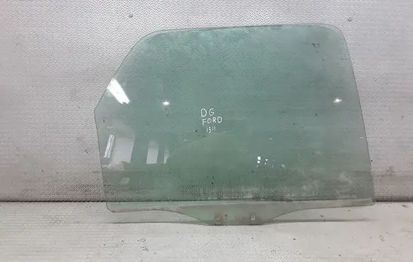 Ford Maverick Rear door window glass