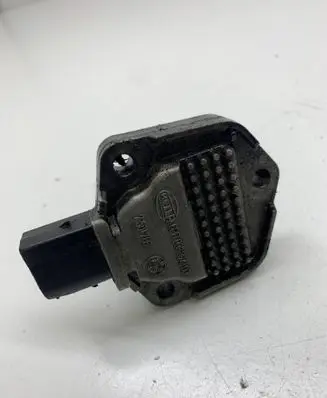 BMW 3 E90 E91 Oil level sensor 7501786 6PR00832400