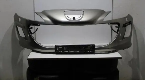Peugeot 308 Front bumper 9630484677 1100001909 11437