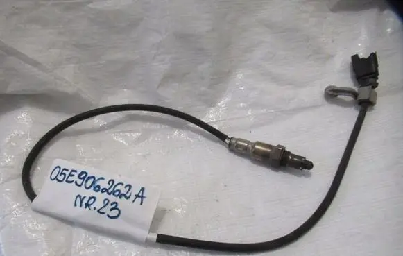 Skoda Kamiq Lambda probe sensor 05E906262A