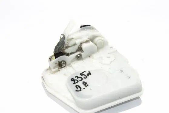 Mazda 6 Front door lock 8A17B0451