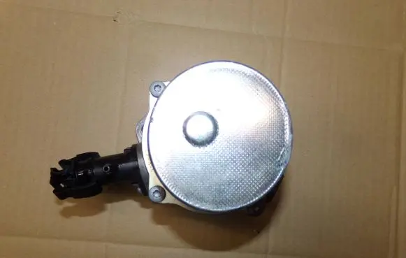 Renault Kangoo II Vacuum pump 146505272R