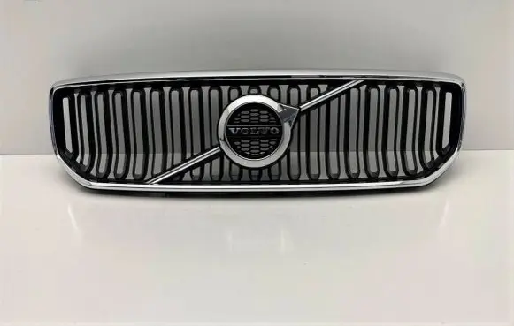 Front bumper upper radiator grill