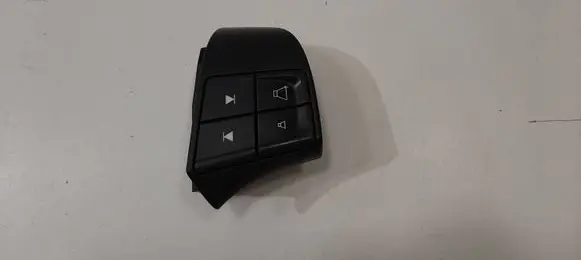 Volvo V70 Steering wheel buttons/switches 30739641