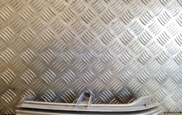 Opel Zafira A Under headlight/headlamp trim 90580652RH