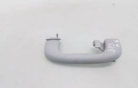 Opel Zafira B Rear interior roof grab handle