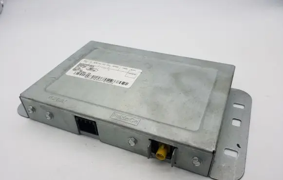 Ford Explorer Head unit multimedia control 7R3T18C963EA 28075753 G261V