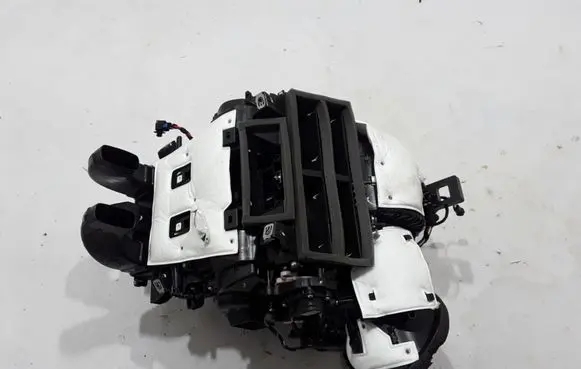 Peugeot 2008 II Interior heater climate box assembly 9840568380