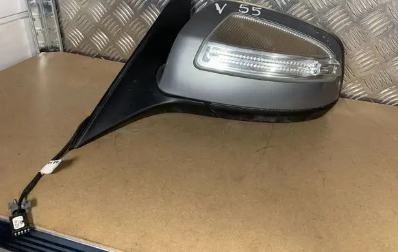 Mercedes-Benz C W204 Front door electric wing mirror A2048100119