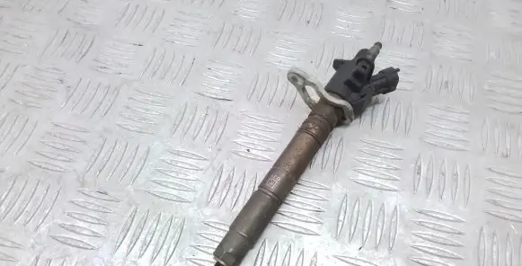 Volvo XC60 Fuel injector 31272690