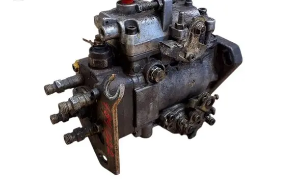 Volkswagen PASSAT B4 Fuel injection high pressure pump 0460484022 81727 337BS4003