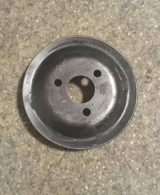 BMW 5 E34 Power steering pump pulley 2243683