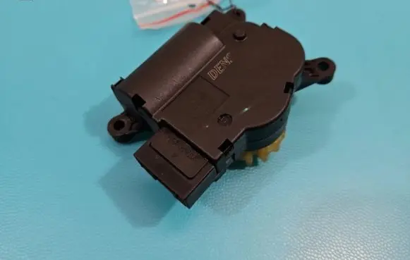 A/C air flow flap actuator/motor