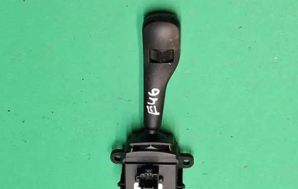 BMW 3 E46 Wiper control stalk 8363669