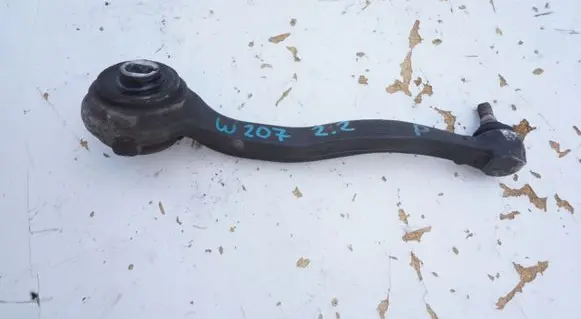 Mercedes-Benz E W212 Front lower control arm/wishbone