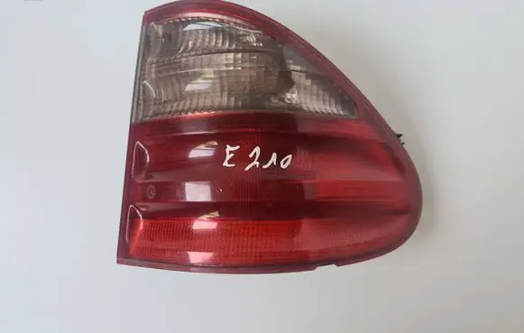 Mercedes-Benz E W210 Rear/tail lights A2108205481 4071