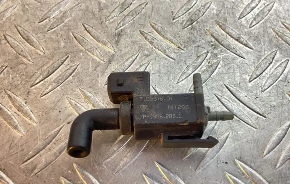 Porsche 911 991 Vacuum valve 7PP906283C