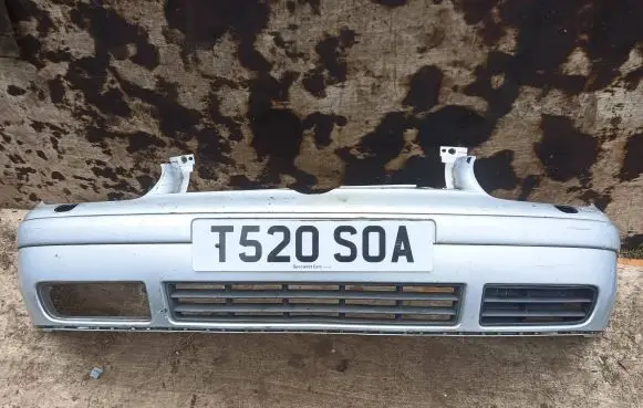 Volkswagen Golf IV Front bumper 1J0807221