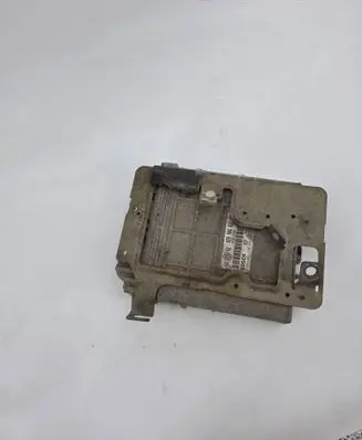 Volkswagen Golf III Engine control unit/module 028906021H 0281001729