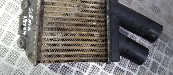 Renault Scenic I Intercooler radiator 8200047162 867634CB
