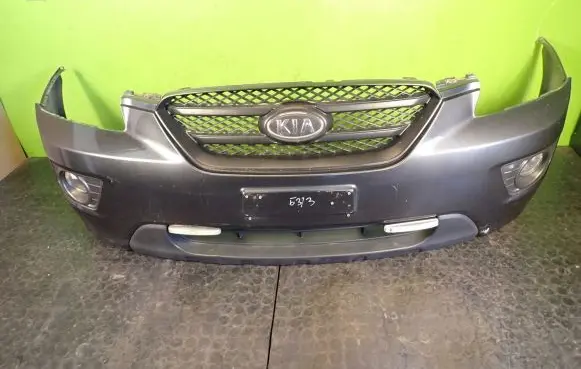 KIA Carens III Front bumper