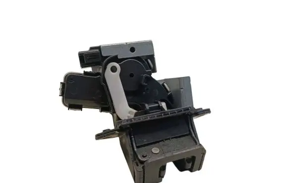 Tailgate/trunk/boot lock/catch/latch
