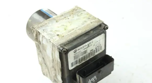 Volkswagen PASSAT B6 ABS Pump 3C0614109C