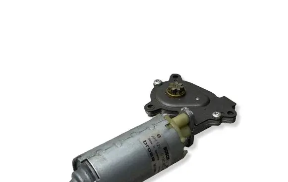 Volkswagen Phaeton Seat adjustment motor 0130002582 201005N 901890102