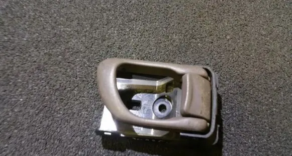 Subaru Legacy Rear door interior handle